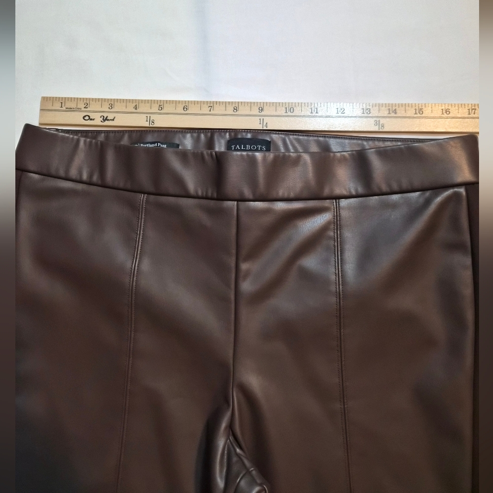 Talbots Brown Faux Leather Portland Pants Ankle Skinny Leg Size 14P - Picture 3 of 10